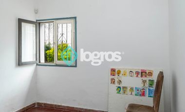 CASA EN VENTA CON COCHERA - TRES CERRITOS - SALTA
