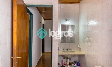 CASA EN VENTA CON COCHERA - TRES CERRITOS - SALTA