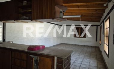 ALQUILER LOCAL COMERCIAL y GALPON - CIPOLLETTI