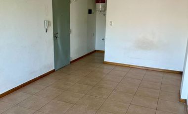 ALQUILE HAEDO SUR MONOAMBIENTE DIVISIBLE BALCÓN