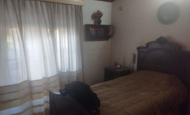 Casa en  venta Magnasco esquina Jauretche