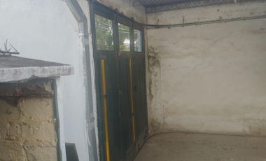 Casa en  venta Magnasco esquina Jauretche