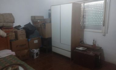 Casa en  venta Magnasco esquina Jauretche