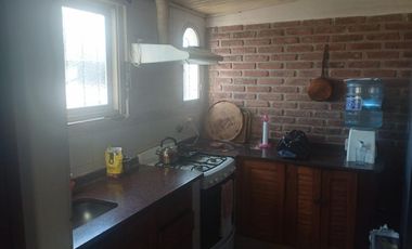 Casa en  venta Magnasco esquina Jauretche