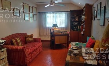 Casa en venta en Temperley