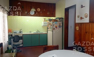 Casa en venta en Temperley