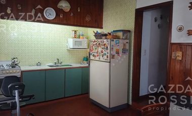 Casa en venta en Temperley