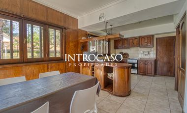 Venta Alquiler Temporario Chalet 4 Ambientes Piscina Barrio Constitución