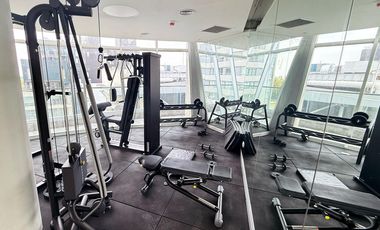 Departamento en Alquiler de 2 dormitorios de 140m2 con 2 cocheras en INIFINITY TOWERS