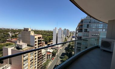 Departamento en Alquiler de 2 dormitorios de 140m2 con 2 cocheras en INIFINITY TOWERS