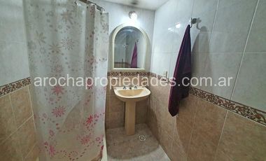 Casa - Ezpeleta Este, 3 dormitorios