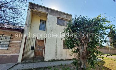 Casa - Ezpeleta Este, 3 dormitorios
