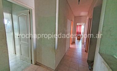 Casa - Ezpeleta Este, 3 dormitorios