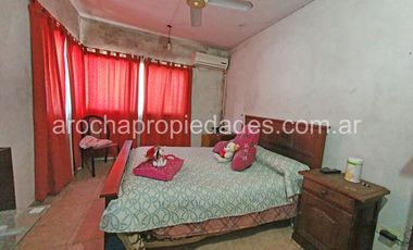 Casa - Ezpeleta Este, 3 dormitorios