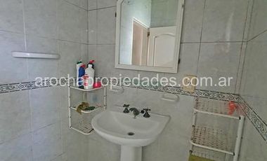 Casa - Ezpeleta Este, 3 dormitorios