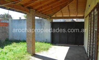 Casa - Ezpeleta Este, 3 dormitorios