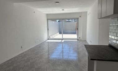 Departamento en alquiler a estrenar  de un ambiente con patio y parrillero