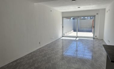 Departamento en alquiler a estrenar  de un ambiente con patio y parrillero