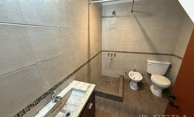 Venta departamento 3 ambientes con balcón en Quilmes