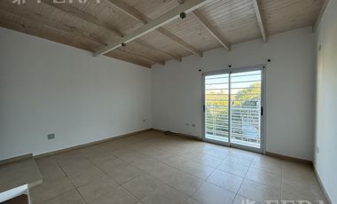 Venta departamento 3 ambientes con balcón en Quilmes