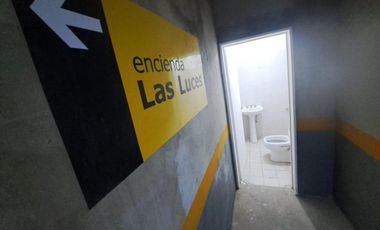 Cochera en Alquiler. Barrio Guemes. Zona Tribunales. Av. Pueyrredon.