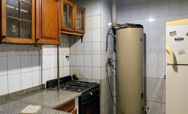 Casa 3 dormitorios con doble cochera y patio. Grandoli, Rosario