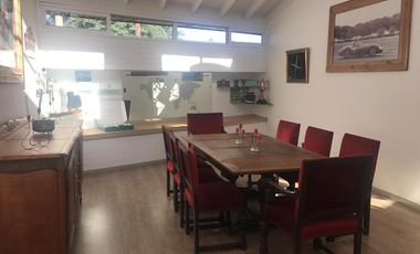 En venta con renta, excelente oficina en Libertador y Martin Coronado con 2 cocheras