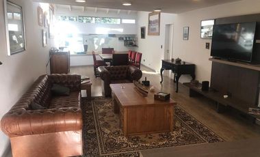 En venta con renta, excelente oficina en Libertador y Martin Coronado con 2 cocheras