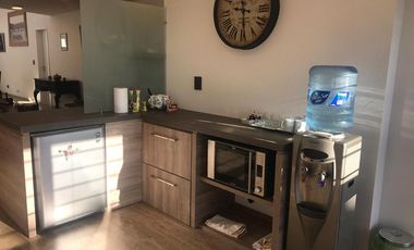 En venta con renta, excelente oficina en Libertador y Martin Coronado con 2 cocheras