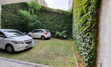 Excelente Monoambiente con cochera y 2 balcones