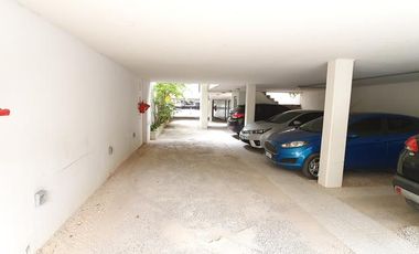 Excelente Monoambiente con cochera y 2 balcones