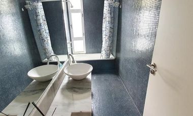 Excelente Monoambiente con cochera y 2 balcones