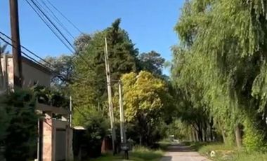 Townhouse de dos dormitorios en venta con jardin y parrilla