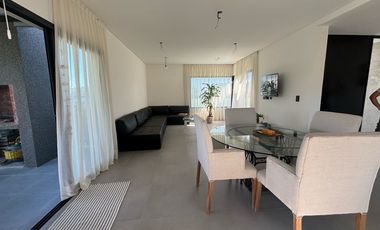 Casa en  venta en Santa Elena Pilar del Este | VCO Propiedades