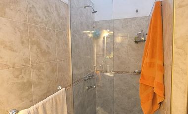 Casa en Venta Villa Belgrano 4 dormitorios. Quincho y Pileta