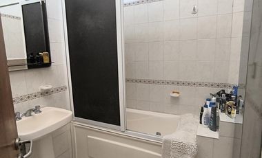 Casa en Venta Villa Belgrano 4 dormitorios. Quincho y Pileta