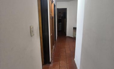 Casa en Venta Villa Belgrano 4 dormitorios. Quincho y Pileta