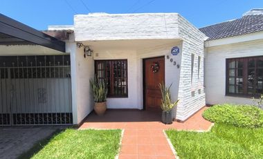 Casa en Venta Villa Belgrano 4 dormitorios. Quincho y Pileta
