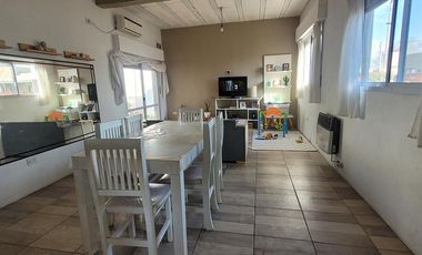 Casa 4 ambientes venta- Loma Verde Escobar