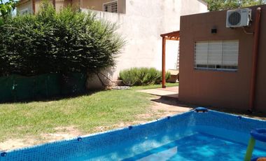 Casa 4 ambientes venta- Loma Verde Escobar