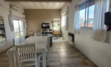 Casa 4 ambientes venta- Loma Verde Escobar