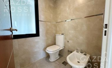 VENTA Casa en Los Naranjos