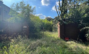 Townhouse de dos dormitorios en venta con jardin y parrilla