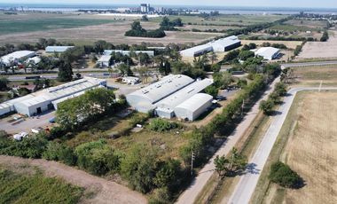 Venta de Galpones sobre Ruta 21 en Alvear