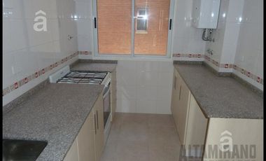 Departamento en Alquiler- en Villa Ballester-Monoambientes- Muy amplio y Luminoso