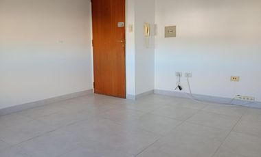 Departamento alquiler tres dormitorios, Alberdi