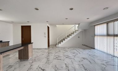 DEPARTAMENTO CON ROOF PRIVADO EN DEL VALLE