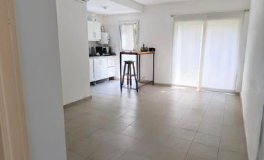 Venta Departamento dos ambientes con Jardin en condominio Hi 42.5 Pilar