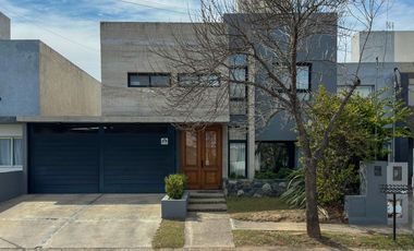 Casa en Venta 3 dormitorios Chacra del Norte