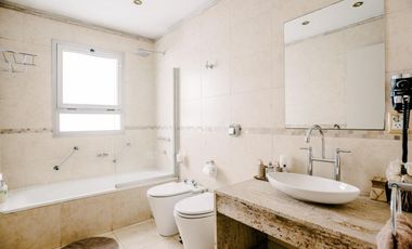 Alquiler Casa 6 habitaciones completamente amoblada en Saavedra